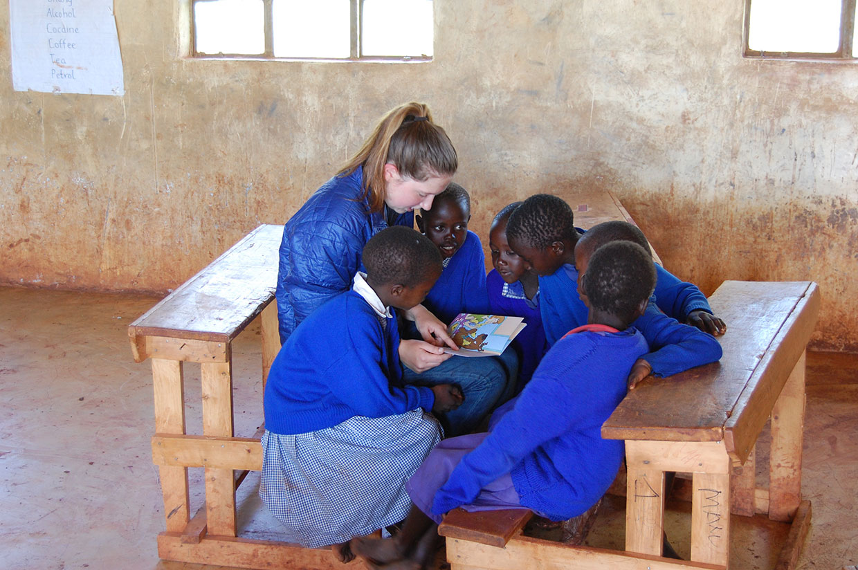 reading-to-kenyan-kids